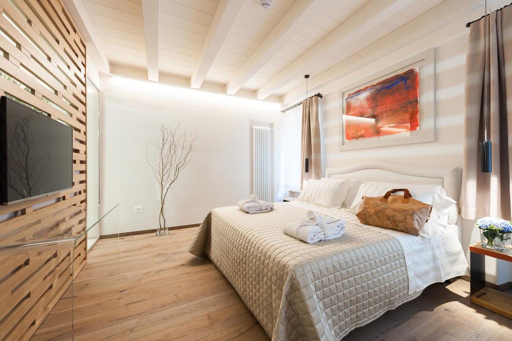Verona Suites エクステリア 写真